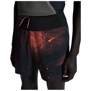 On Running Mens Ultra Shorts (Black) | Sportpursuit.com