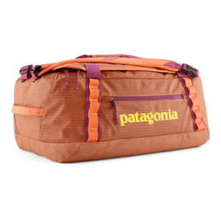 patagonia black hole cube small marigold Black This versatile mini soft pack has a packing volume of 26 liters and can be opened easily and conveniently Patagonia Black Hole Cube 3L