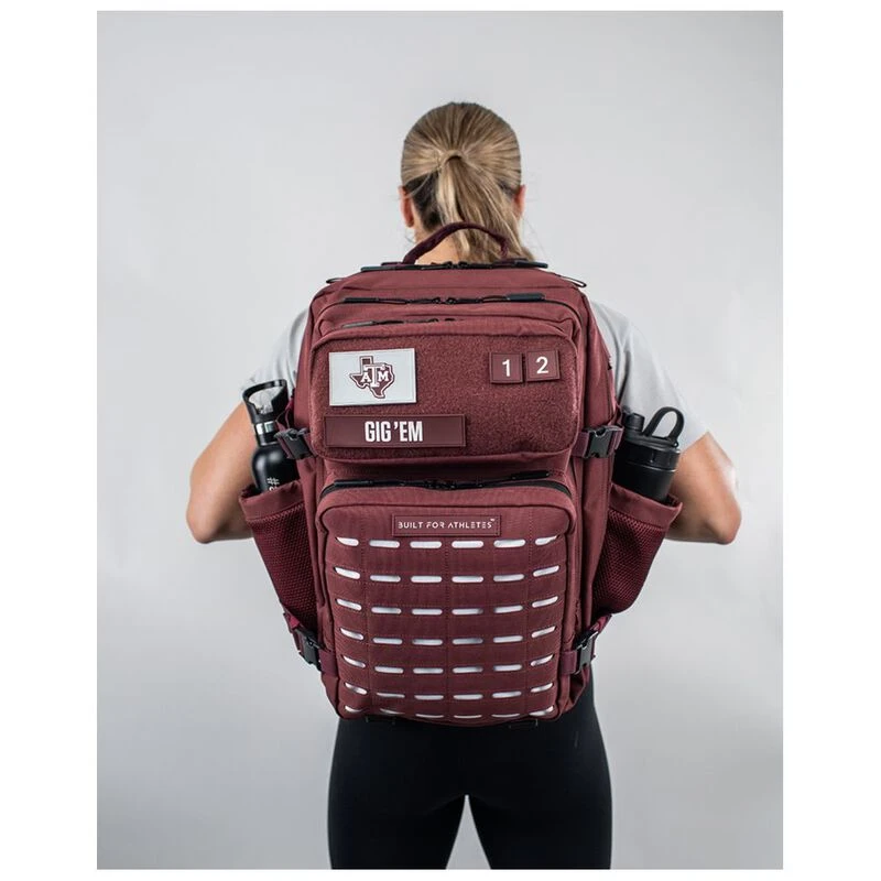 美品　BUILT FOR ATHLETES バックパック レッドカモ Built for Athletes Texas A&M Rucksack (Burgundy) | Sportpursuit.com