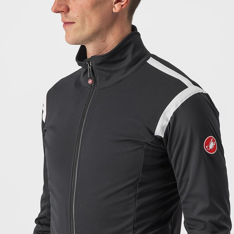 Castelli_Nov23_v2-04-4520503-
