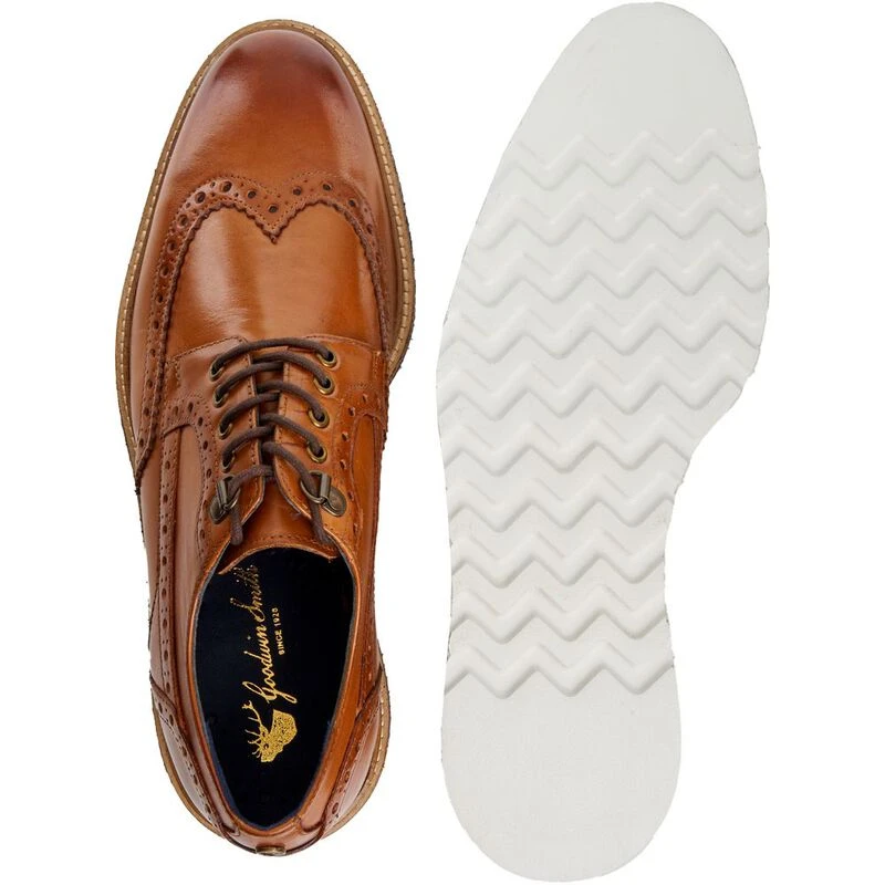 Goodwin Smith Mens Ripley Brogue Shoes (Tan) | Sportpursuit.com