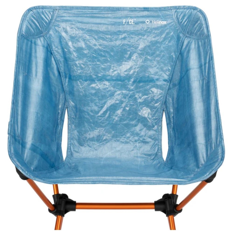 F/CE. Dyneema Chair Tactical Helinox 美品　F/CE. × (WHITE)の商品ページ Dyneema® with CHAIR TACTICAL HELINOX テーブル・チェア・ハンモック