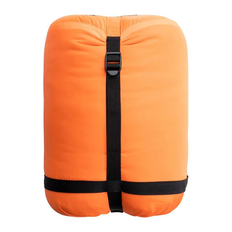 美品マムート寝袋AJUNGILAK IGLOO 3-seasons 195L Amazon.co.jp: MAMMUT （マムート） コンパクト スプリング 寝袋