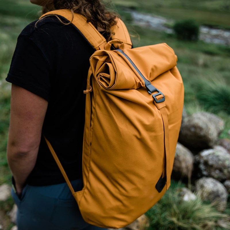MILLICAN/SMITH THE ROLL PACK 18L EMBER/バッグ/-/ORN Millican Smith 