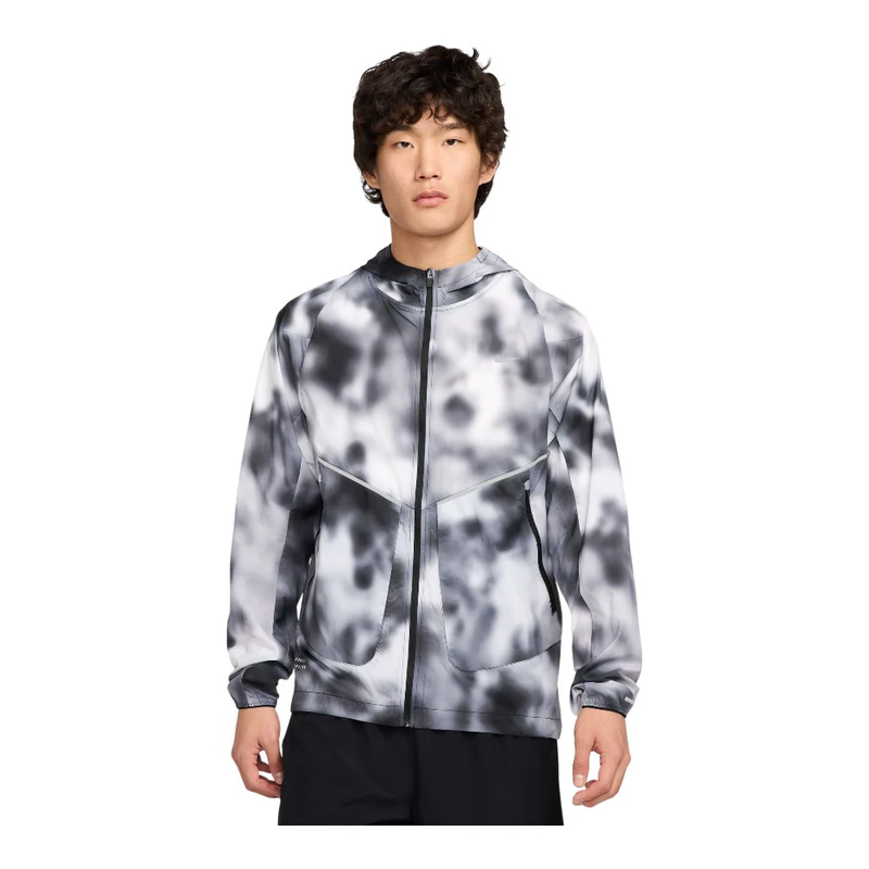 Nike Mens Running Division Windproof Jacket (Grey) | Sportpursuit.com