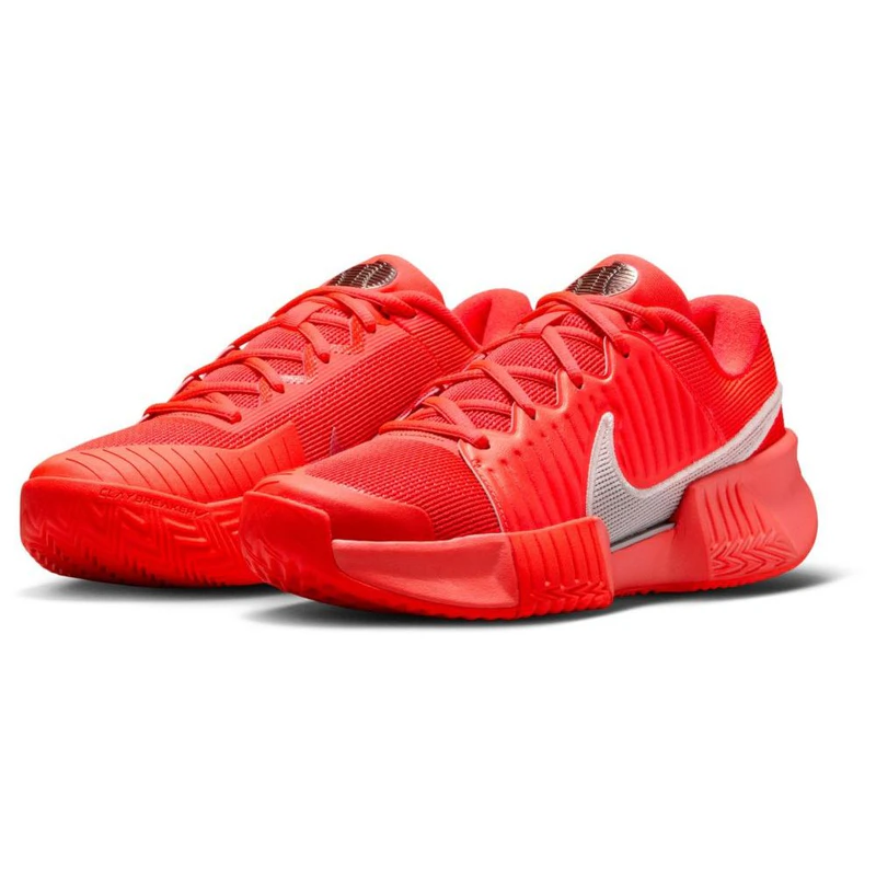 Nike Womens ZOOM GP CHALLENGE PRO CLY PR Casual Shoes (Bright Crimson/