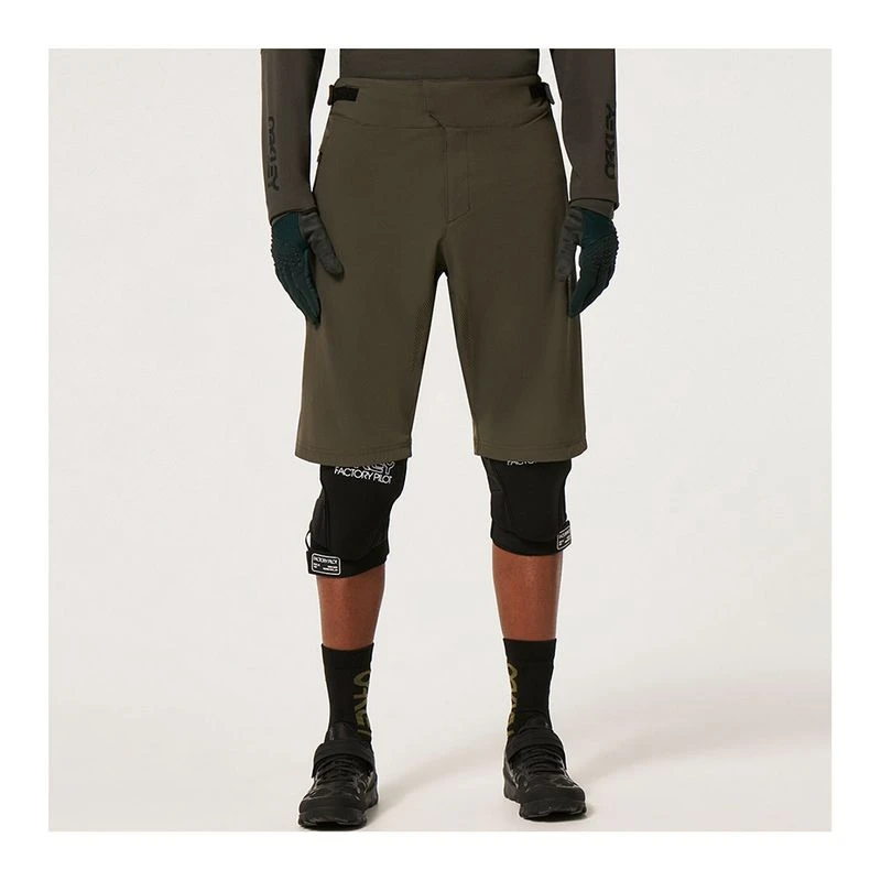 Oakley Mens Factory Pilot RC Bib Shorts (Green) | Sportpursuit.com