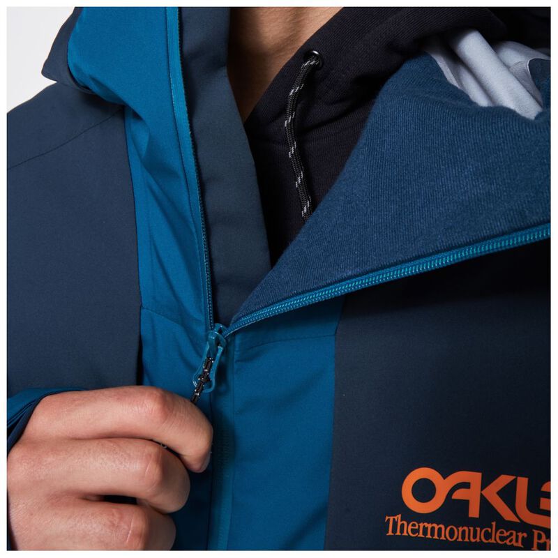 Oakley_Nov22- 