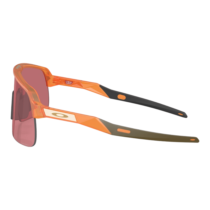 Oakley_Sep25-0OO9496-949610_3.jpg