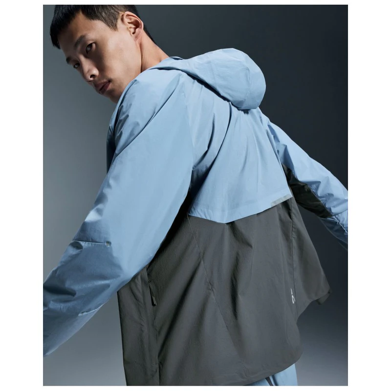 On Running Mens Core Jacket (Chambray/Eclipse) | Sportpursuit.com