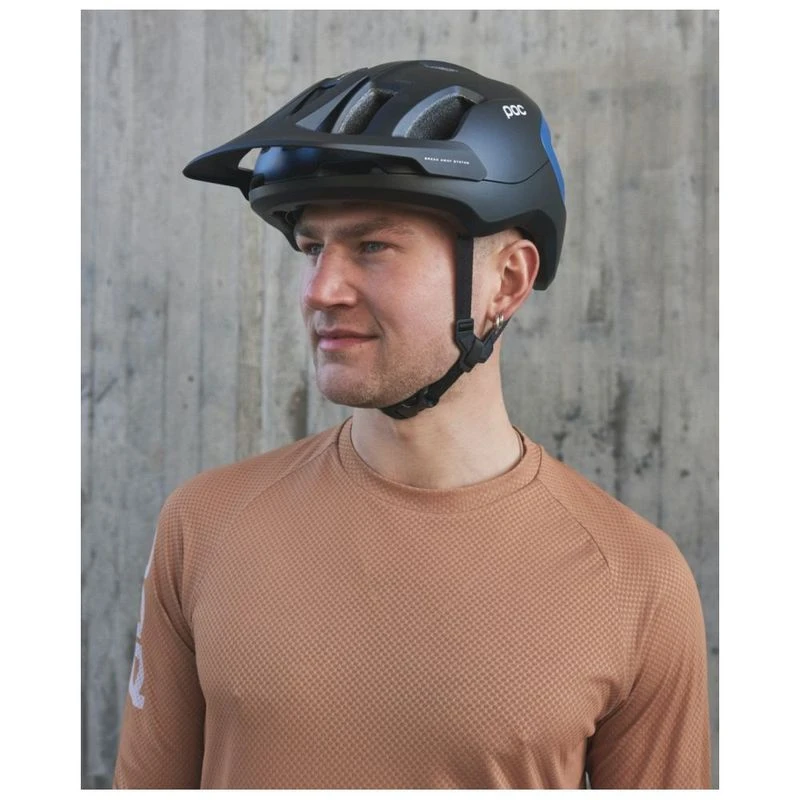 POC Axion MTB Helme (Schwarz) | privatesportshop.de