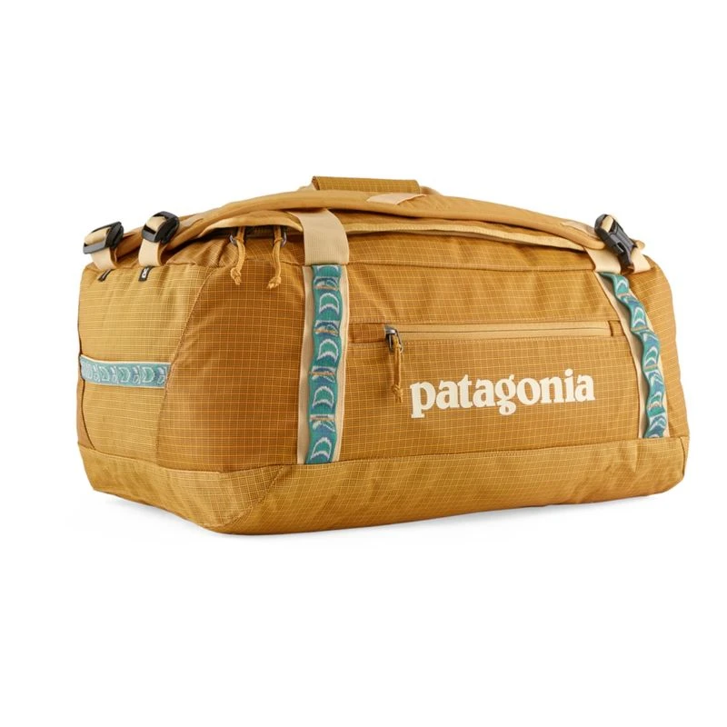 sac duffel patagonia 40l Discover the ultimate companion for every adventure with this premium unisex travel bag in the striking Peach Sherbet colour Patagonia Black Hole® Duffel Bag