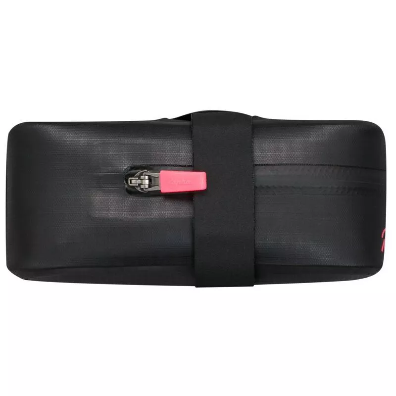 Rapha Small Saddle Bag (Black/Pink) | Sportpursuit.com