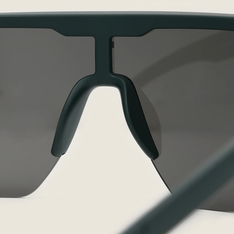 Bts Rivelo Rivelo Barra Sport Sunglasses (Green) | Sportpursuit.com