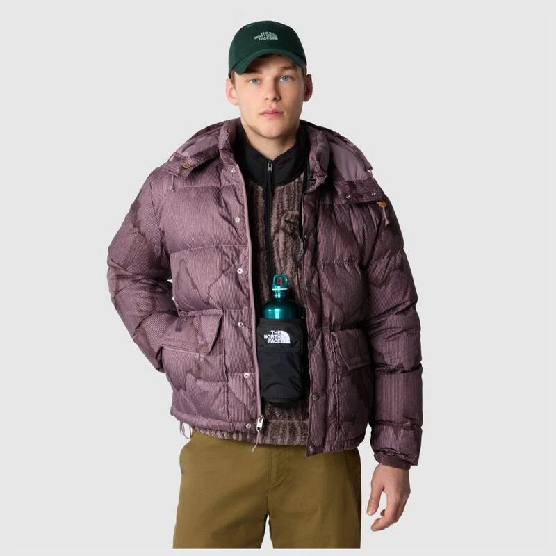 The North Face Mens 71 Sierra Down Short Jacket (Fawn Grey Engraved Mo
