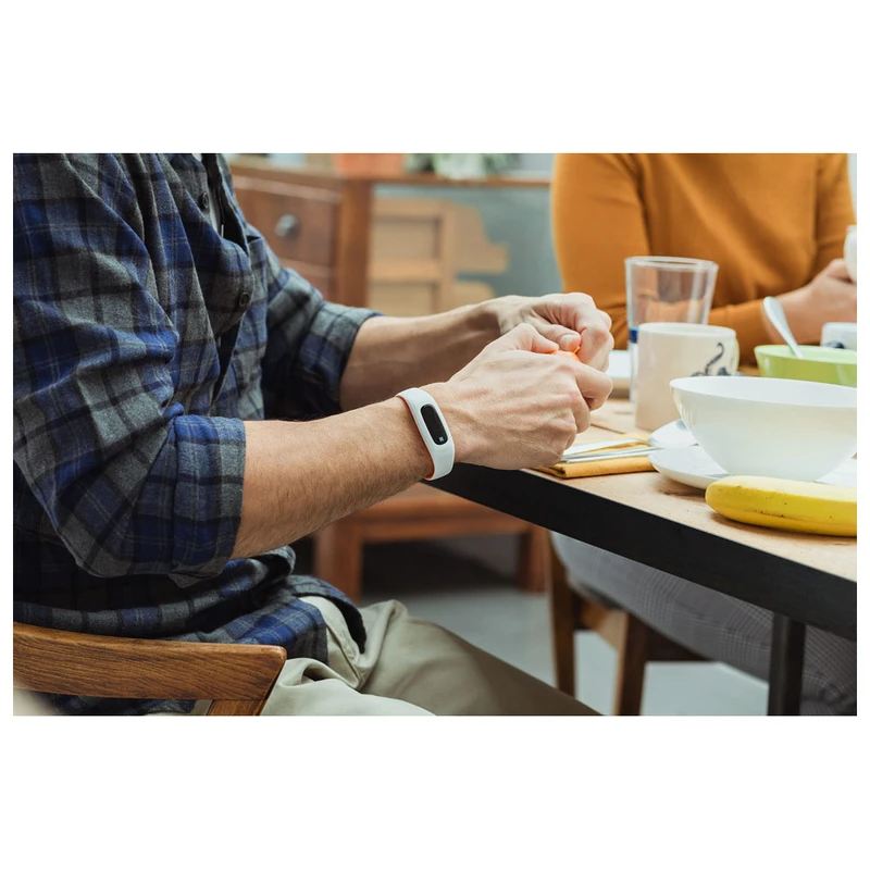 NutriCoach Activity Tracker (White) | Sportpursuit.com